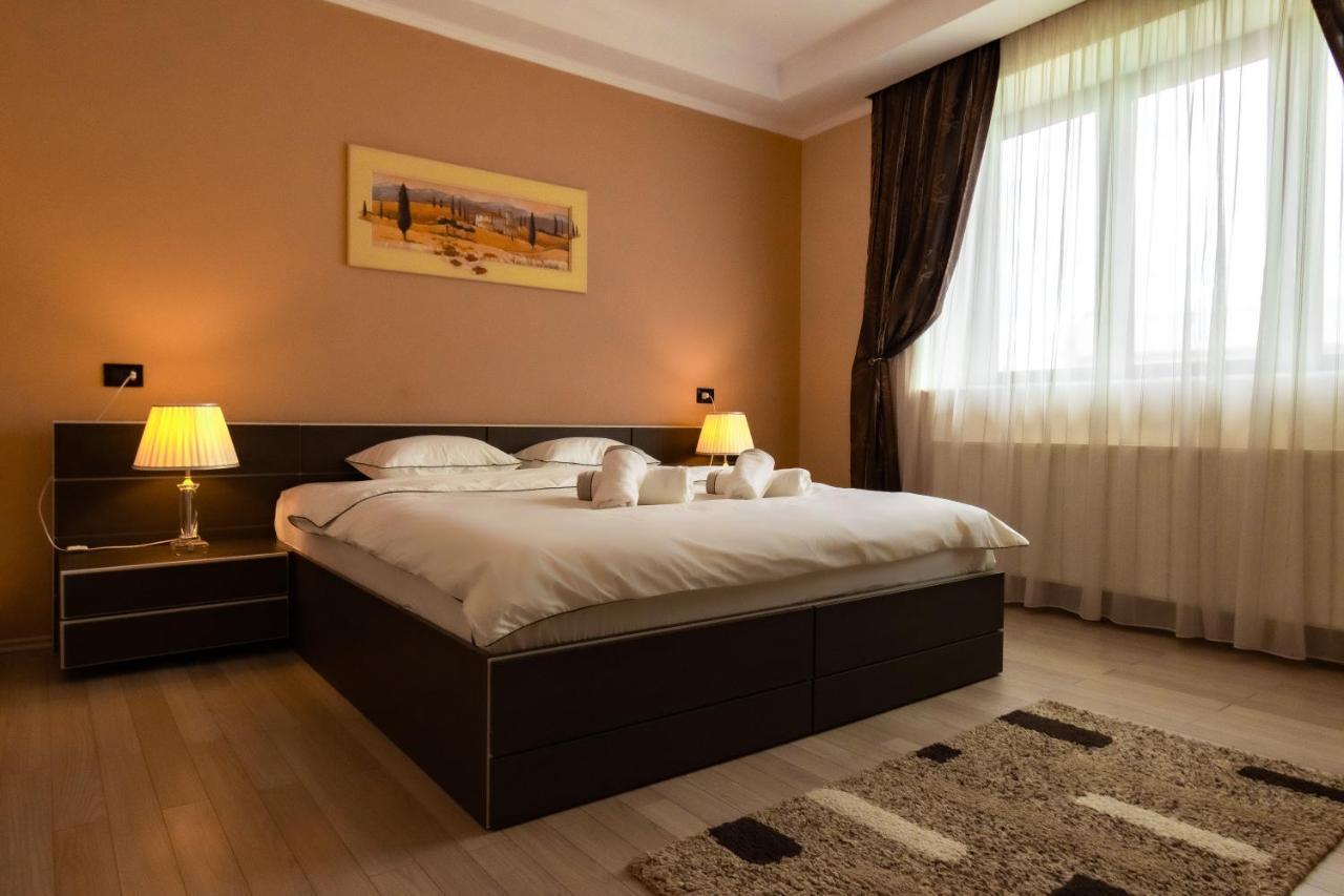 Db Apt - Comfort And Space In The Heart Of Old Town Apartment Brașov Exterior foto